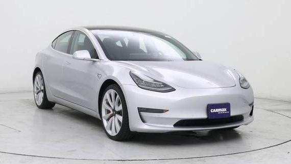 TESLA MODEL 3 2018 5YJ3E1EB5JF072068 image